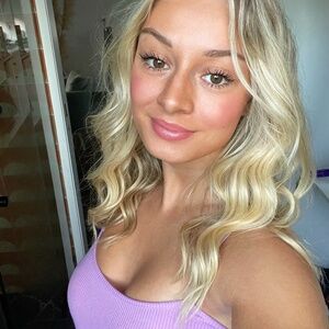 Meet your Posher, Sophia